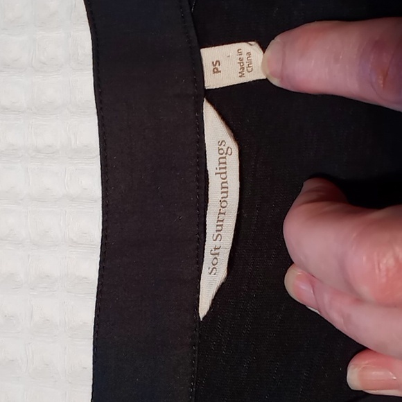 Soft Surroundings Delia Button Long Sleeve Top Black Size Petite Small - Picture 12 of 15